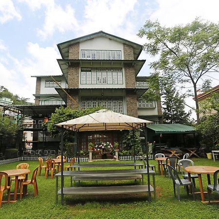 Oyo 2402 Hotel Highwinds Shillong Exterior photo