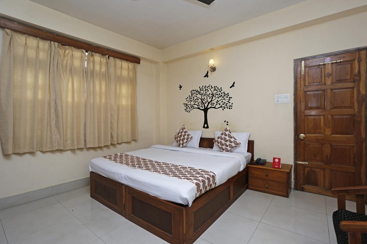 Oyo 2402 Hotel Highwinds Shillong Exterior photo